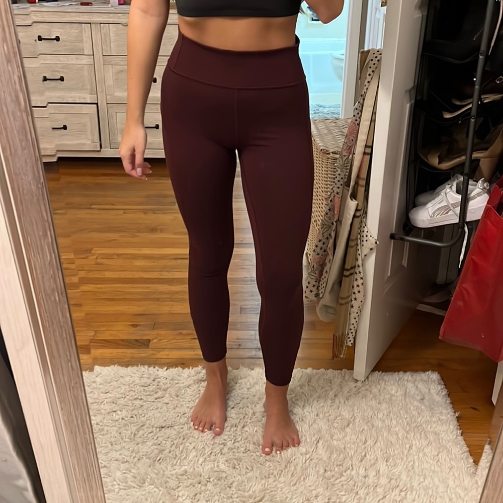 Garnet Lululemon In Movement 7/8 Tight Size 8